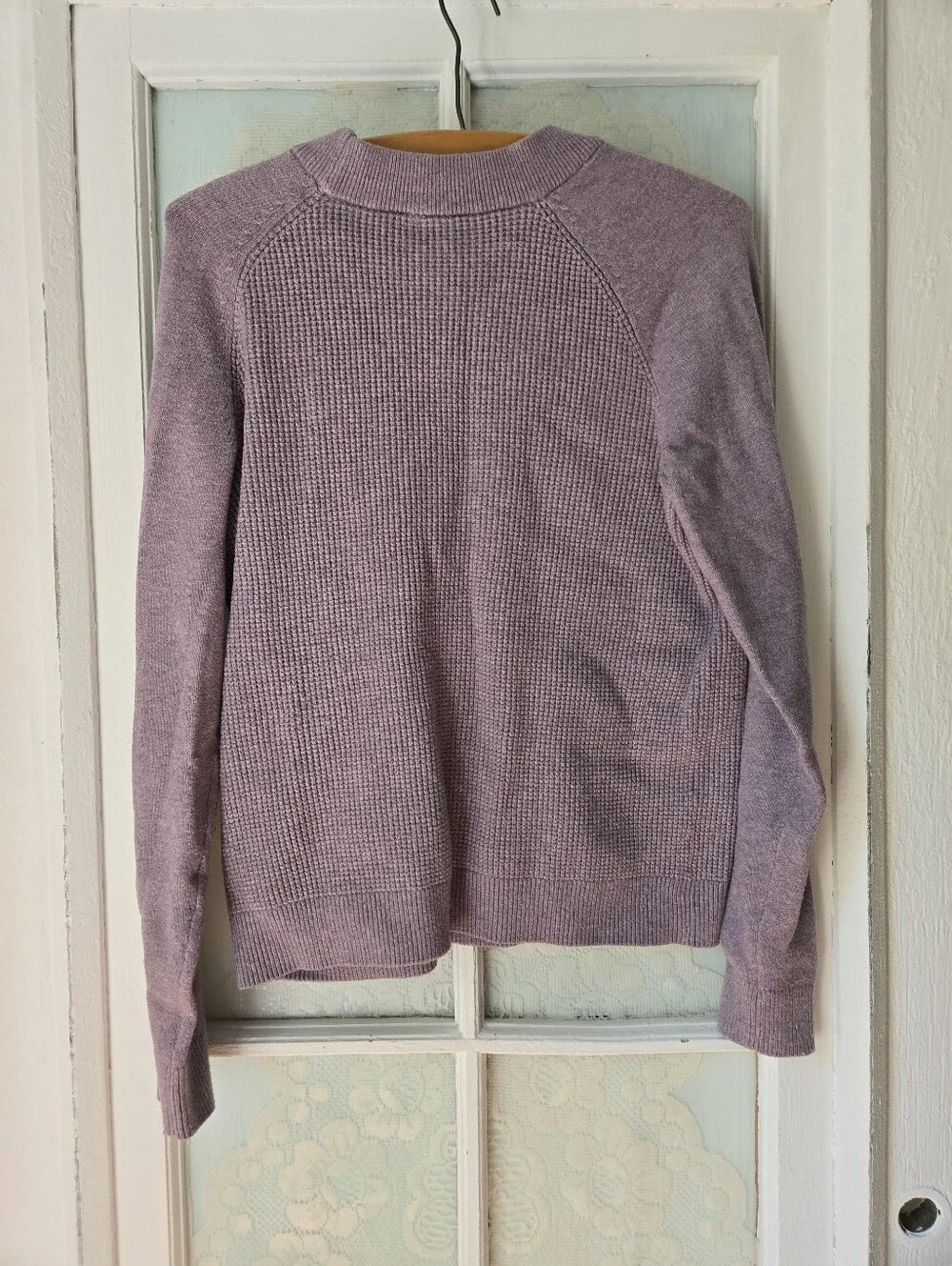 Denver Hayes Lavender Textured Knit Sweater Medium - Picture 2 of 4